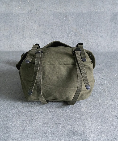 ８(eight)（エイト）の「M1961 コンバットバッグ（ショルダーバッグ・メンズ・オリーブ・FREE）」の6枚目の写真