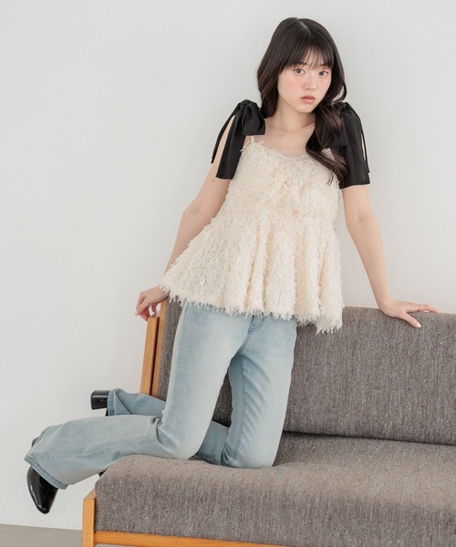 Heather(ヘザー)の「シャギーペプラムキャミ 647240(キャミソール・レディース・グレー/ブラック/アイボリー・FREE)」の4枚目の写真