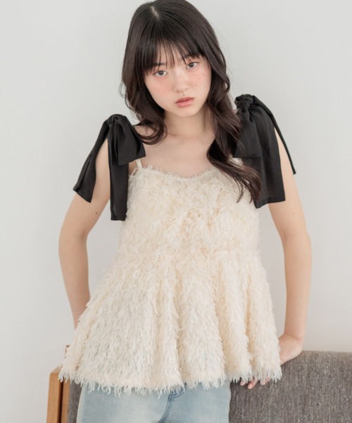 Heather(ヘザー)の「シャギーペプラムキャミ 647240(キャミソール・レディース・グレー/ブラック/アイボリー・FREE)」の6枚目の写真