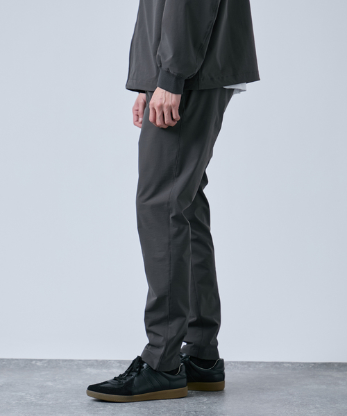 B.C STOCK(ベーセーストック)の「C.H.G プルオンスリムパンツ(スラックス・メンズ・チャコールグレー/ブラック・LARGE/MEDIUM)」の10枚目の写真