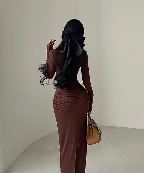 gossip！ロサンゼルス（ゴシップロサンゼルス）の「ドレープデザイン 美シルエットワンピース（ワンピース・レディース・ブラック/グレー・M）」の9枚目の写真