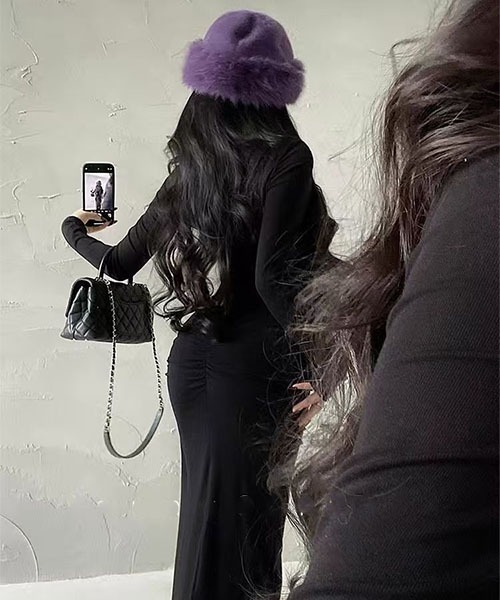 gossip！ロサンゼルス（ゴシップロサンゼルス）の「ドレープデザイン 美シルエットワンピース（ワンピース・レディース・ブラック/グレー・M）」の14枚目の写真