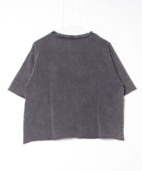 Champion(チャンピオン)の「【Champion/チャンピオン】レディース ショートスリーブクルーネックスウェットシャツ(スウェット・レディース・ブラック系その他/ダークブラウン/ネイビー系1・LARGE/MEDIUM)」の4枚目の写真
