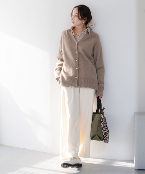 Elura（エルーラ）の「パール付きシュシュ/643002（シュシュ・レディース・ベージュ/ブラック・FREE）」の3枚目の写真