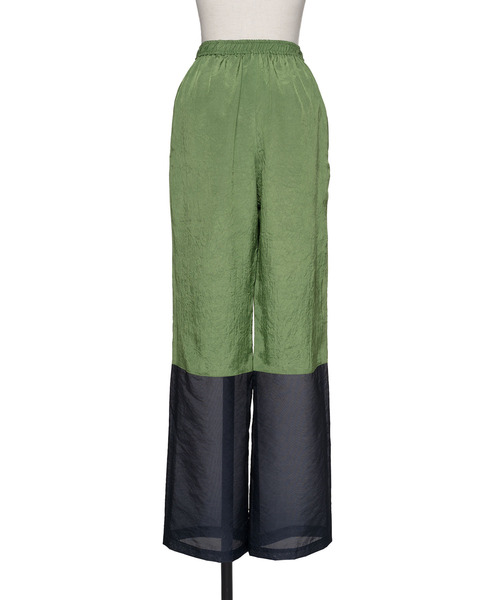 muller of yoshiokubo(ミュラーオブヨシオクボ)の「muller of yoshiokubo ミュラーオブヨシオクボ / WRINKLES PANELED PANTS リンクルパネルイージーワイドパンツ / MLS26407(その他パンツ・レディース・モスグリーン/ピンク/グリーン・36/38)」の12枚目の写真
