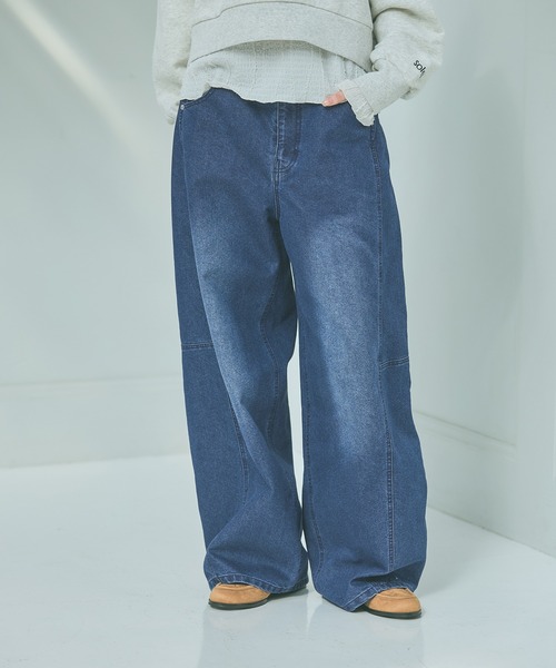 LAKOLE（ラコレ）の「コクーンデニムパンツ / 642759（デニムパンツ・レディース・インディゴブルー/ブラック/ライトブルー・MEDIUM/LARGE）」の3枚目の写真