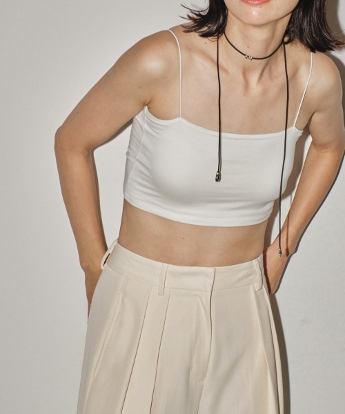 TODAYFUL（トゥデイフル）の「Cupin Flatseam Bratop（キャミソール・レディース・キナリ/ブラック・FREE）」の2枚目の写真