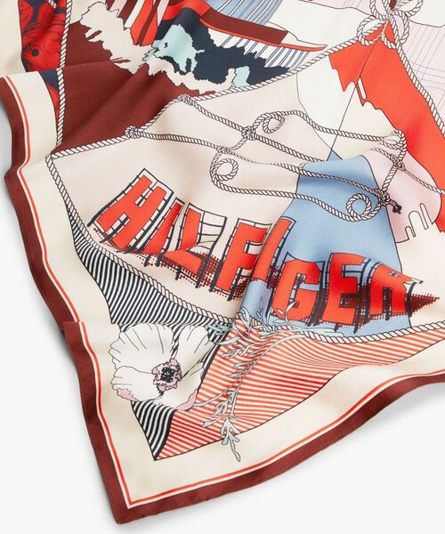 TOMMY HILFIGER(トミーヒルフィガー)の「フラッグフローラルシルクラージスクエアスカーフ(マフラー・レディース・レッド・FREE)」の3枚目の写真