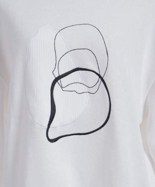 axes femme(アクシーズファム)の「モチーフ刺繍スウェット(Tシャツ/カットソー・レディース・ブラック/ホワイト・FREE)」の17枚目の写真