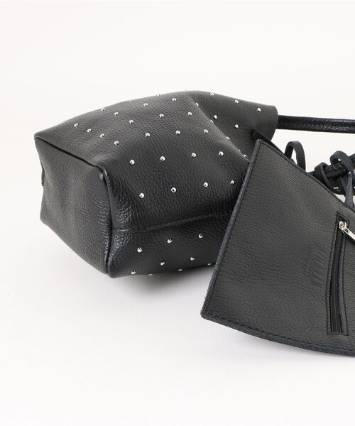 Gready Brilliant（グレディブリリアン）の「スタッズミニレザートート（トートバッグ・レディース・ブラック/アイボリー・FREE）」の21枚目の写真