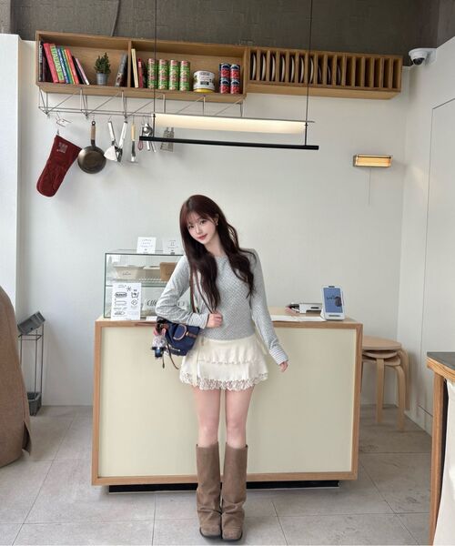 MICANE(ミケーネ)の「パウラドットストライプカラーティー(Tシャツ/カットソー・レディース・ライトグレー/ブラック・SMALL/MEDIUM/LARGE/X-LARGE)」の14枚目の写真