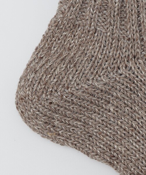 SHIPS（シップス）の「ANONYMOUS: ヘンプ シルク ハーフ ソックス（ソックス/靴下・メンズ・ベージュ/ネイビー/グレー・ONE SIZE）」の5枚目の写真