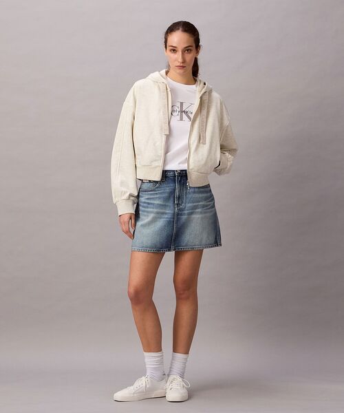 Calvin Klein(カルバン・クライン)の「フルジップフーデッドロングスリーブテリースウェット(スウェット・レディース・グレー系その他/ブラック・XS/M/S)」の3枚目の写真