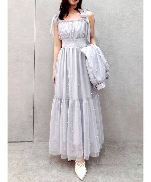 dazzlin（ダズリン）の「パールリボンチュールキャミワンピース（ワンピース・レディース・ブラック/アイボリー/グレー・MEDIUM/SMALL）」の3枚目の写真