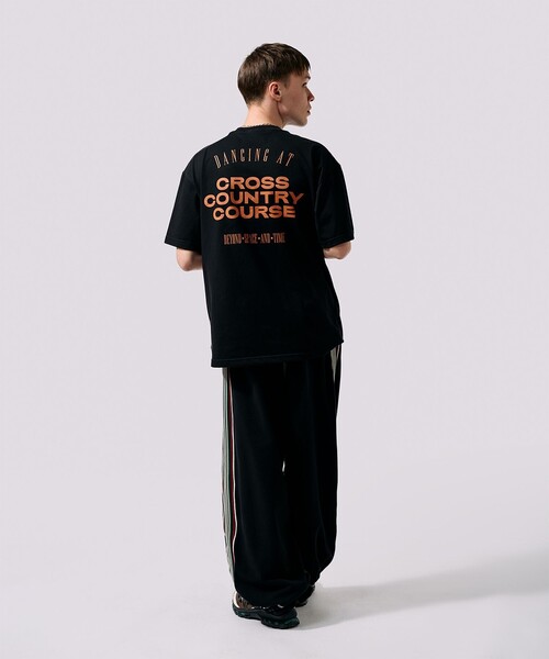 BEAMS T（ビームスティー）の「Rainbow Disco Club × TRIBE WEAR / Short Sleeve T-Shirt②（Tシャツ/カットソー・メンズ・ブラック・XL/L/M/S）」の9枚目の写真