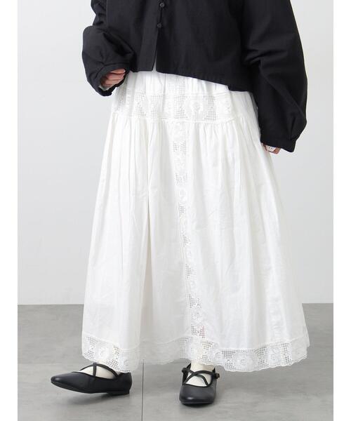 Samansa Mos2(サマンサ モスモス)の「ローズ柄レースギャザースカート(スカート・レディース・オフホワイト/ピンク/ブラック・F)」の12枚目の写真