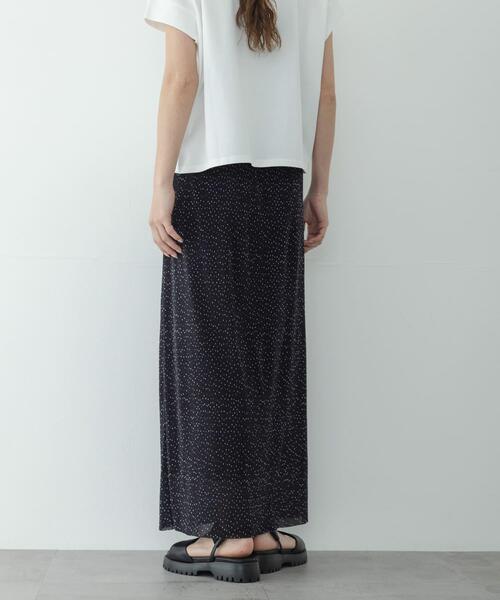 URBAN RESEARCH Sonny Label（アーバンリサーチサニーレーベル）の「『WEB限定』マイクロプリーツイージースカート（スカート・レディース・ブラック/ドット・FREE）」の5枚目の写真