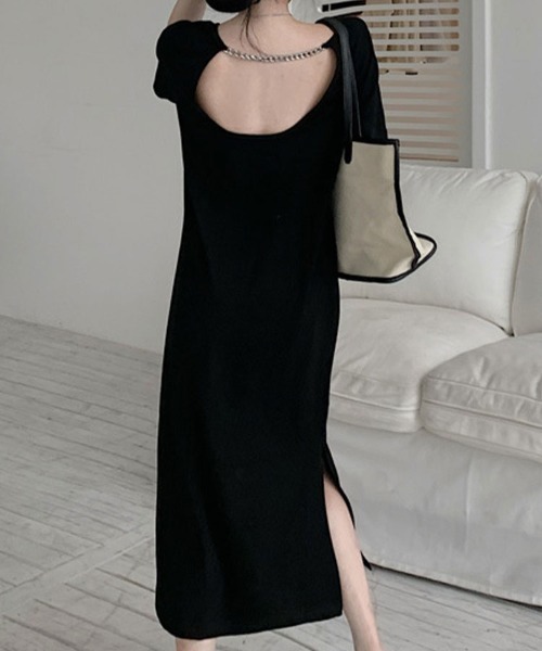 SallyLunn(サリーラン)の「バックオープン チェーンデザイン ロングワンピース(ワンピース・レディース・ベージュ/ブラック・LARGE/MEDIUM)」の12枚目の写真