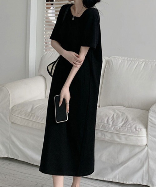 SallyLunn(サリーラン)の「バックオープン チェーンデザイン ロングワンピース(ワンピース・レディース・ベージュ/ブラック・LARGE/MEDIUM)」の18枚目の写真