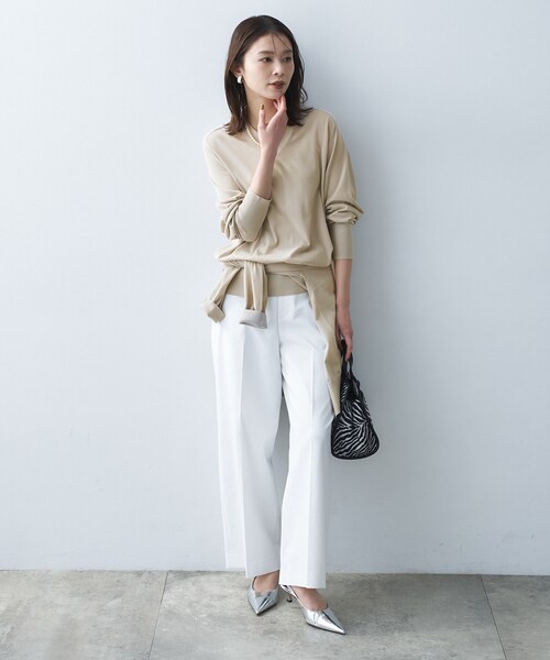 UNTITLED（アンタイトル）の「シアーVネックニット（ニット/セーター・レディース・ネイビー/ナチュラル・48/44/04/02/00）」の16枚目の写真