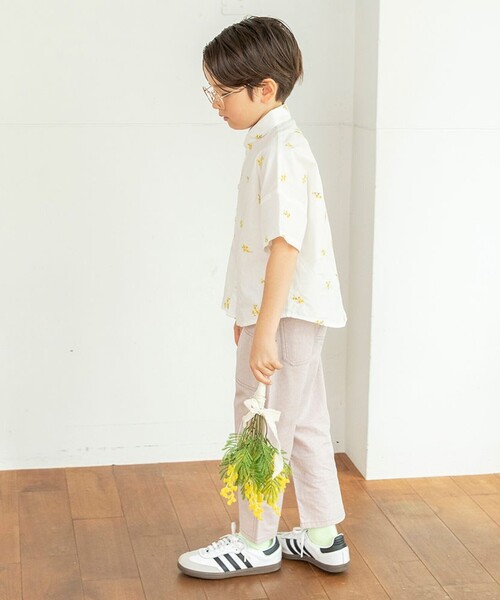 BRANSHES(ブランシェス)の「【おそろい】花刺しゅう半袖シャツ(シャツ/ブラウス・キッズ・オフホワイト/ブルー・140/150/110/100/120/130/80/90)」の12枚目の写真