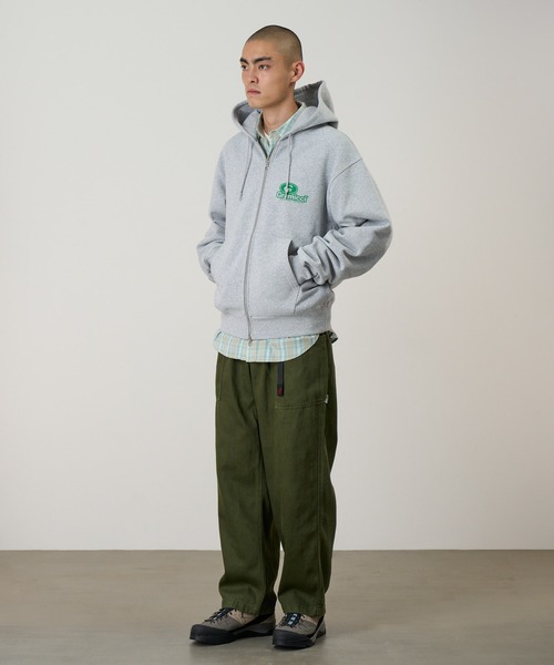Gramicci(グラミチ)の「'82 ZIP HOODED SWEATSHIRT / 82ジップフーデッドスウェットシャツ Gramicci グラミチ(パーカー・メンズ・レッド系その他/ヘザーグレー/ブラック系その他・S/M/L/XL/XXL)」の9枚目の写真