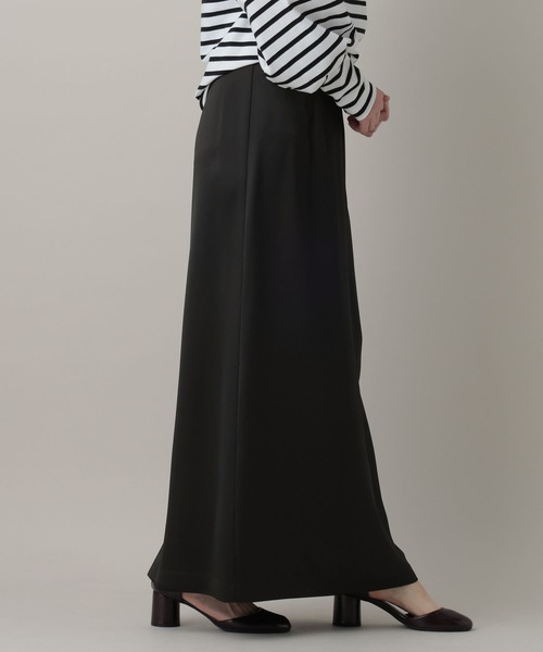 A part by（アパートバイ）の「サテンセミフレアスカート（スカート・レディース・ベージュ系その他/アイボリー/ブラック・MEDIUM/SMALL）」の13枚目の写真