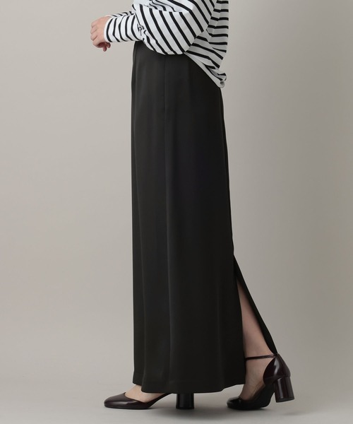 A part by（アパートバイ）の「サテンセミフレアスカート（スカート・レディース・ベージュ系その他/アイボリー/ブラック・MEDIUM/SMALL）」の14枚目の写真