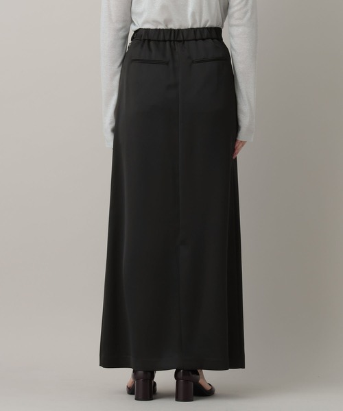 A part by（アパートバイ）の「サテンセミフレアスカート（スカート・レディース・ベージュ系その他/アイボリー/ブラック・MEDIUM/SMALL）」の21枚目の写真