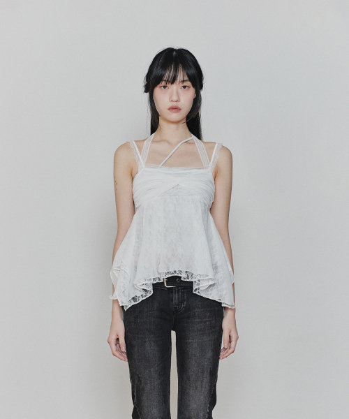 PAIN OR PLEASURE(ペインオアプレジャー)の「ROSE SHIRRING TOP white(Tシャツ/カットソー・レディース・その他・SMALL/MEDIUM)」の2枚目の写真