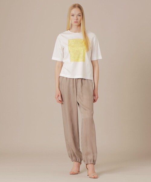 MACKINTOSH LONDON（マッキントッシュ ロンドン）の「【BIBURY FLOWER】カラーバイブリーコットンTシャツ（Tシャツ/カットソー・レディース・イエロー/ベージュ・40/38）」の4枚目の写真