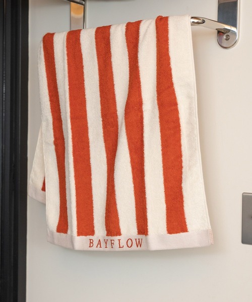 BAYFLOW（ベイフロー）の「BFミニバスタオル(太ストライプ)50×100（タオル・レディース・ネイビー/ブラウン・0）」の2枚目の写真
