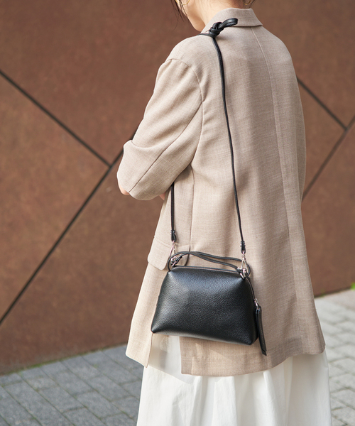 GIANNI CHIARINI（ジャンニ キアリーニ）の「《WEB限定》GIANNI CHIARINI/ ジャンニ キアリーニ ALIFA S（ショルダーバッグ・レディース・ピンク/ベージュ/ブラック・FREE）」の5枚目の写真