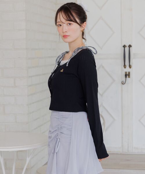 ems excite(エムズエキサイト)の「肩リボンレイヤード風CT(Tシャツ/カットソー・レディース・ピンク/ダークブルー/ブラック・FREE)」の18枚目の写真