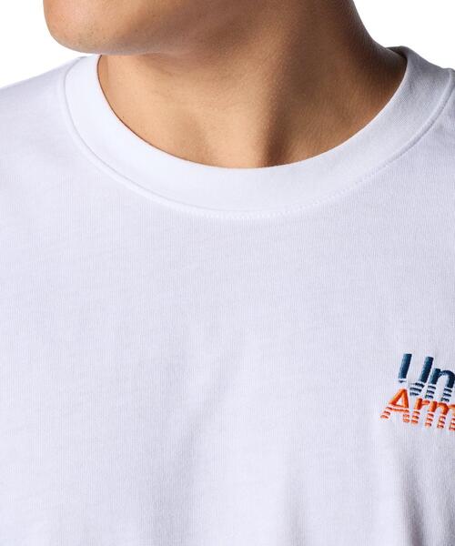UNDER ARMOUR(アンダーアーマー)の「UAヘビーウエイト グラフィック ショートスリーブ Tシャツ(ライフスタイル/メンズ)(Tシャツ/カットソー・メンズ・ホワイト・3XL/S/XL/2XL/L/M)」の3枚目の写真