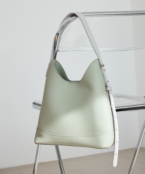 ROPE' PICNIC(ロペピクニック)の「me fit BAG フィットワンショルダーミドルバッグ(ショルダーバッグ・レディース・ライトグリーン/オレンジ系その他/ブラック/ホワイト系その他5・FREE)」の20枚目の写真