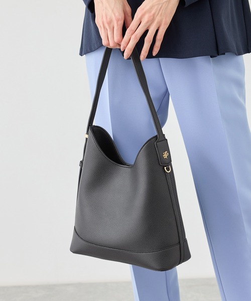 ROPE' PICNIC(ロペピクニック)の「me fit BAG フィットワンショルダーミドルバッグ(ショルダーバッグ・レディース・ライトグリーン/オレンジ系その他/ブラック/ホワイト系その他5・FREE)」の7枚目の写真