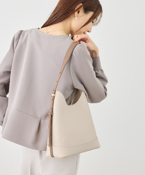 ROPE' PICNIC(ロペピクニック)の「me fit BAG フィットワンショルダーミドルバッグ(ショルダーバッグ・レディース・ライトグリーン/オレンジ系その他/ブラック/ホワイト系その他5・FREE)」の19枚目の写真