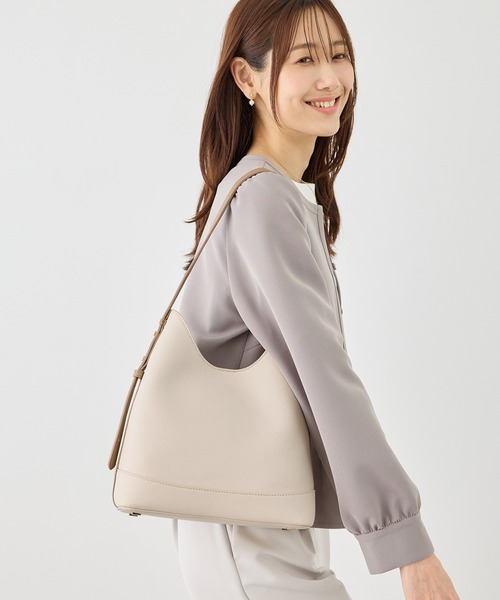 ROPE' PICNIC(ロペピクニック)の「me fit BAG フィットワンショルダーミドルバッグ(ショルダーバッグ・レディース・ライトグリーン/オレンジ系その他/ブラック/ホワイト系その他5・FREE)」の18枚目の写真