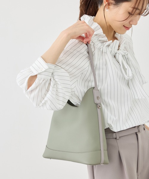 ROPE' PICNIC(ロペピクニック)の「me fit BAG フィットワンショルダーミドルバッグ(ショルダーバッグ・レディース・ライトグリーン/オレンジ系その他/ブラック/ホワイト系その他5・FREE)」の17枚目の写真