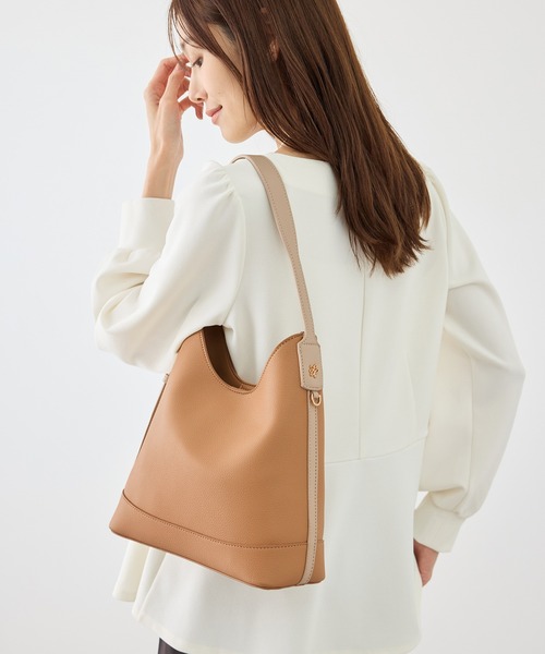 ROPE' PICNIC(ロペピクニック)の「me fit BAG フィットワンショルダーミドルバッグ(ショルダーバッグ・レディース・ライトグリーン/オレンジ系その他/ブラック/ホワイト系その他5・FREE)」の13枚目の写真