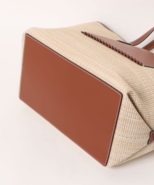 COLE HAAN（コールハーン）の「ナンタケット トート womens（トートバッグ・レディース・ブラウン・OSFA）」の4枚目の写真