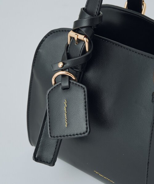 mystic(ミスティック)の「【WEB限定 / @sktnnm企画】リップチャーム付きminiボストンBAG(ボストンバッグ・レディース・アイボリー/ブラック・ONE SIZE)」の15枚目の写真