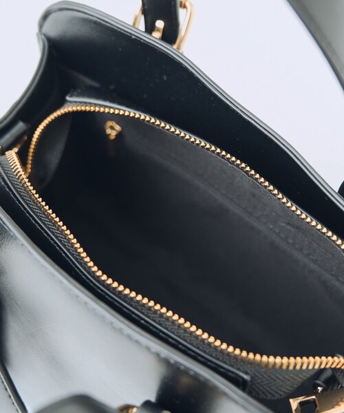 mystic(ミスティック)の「【WEB限定 / @sktnnm企画】リップチャーム付きminiボストンBAG(ボストンバッグ・レディース・アイボリー/ブラック・ONE SIZE)」の17枚目の写真