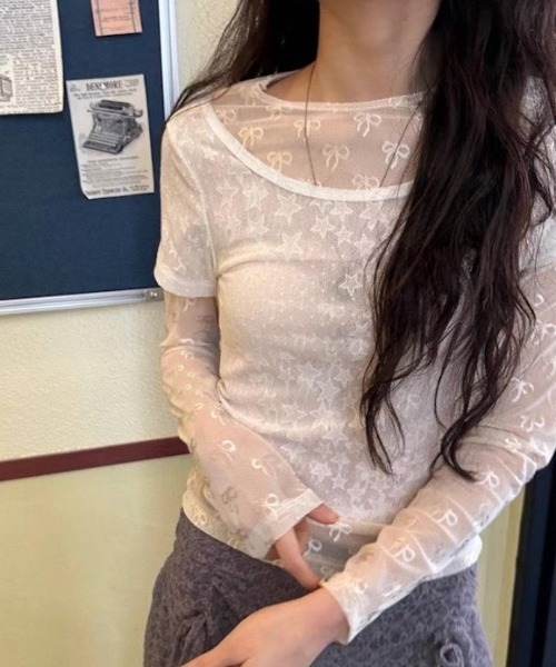 Lis ardent(リスアルダン)の「スター柄シアー半袖Tシャツ/レイヤード・コンパクト・韓国ガーリー(Tシャツ/カットソー・レディース・ブラック/ホワイト・M)」の7枚目の写真