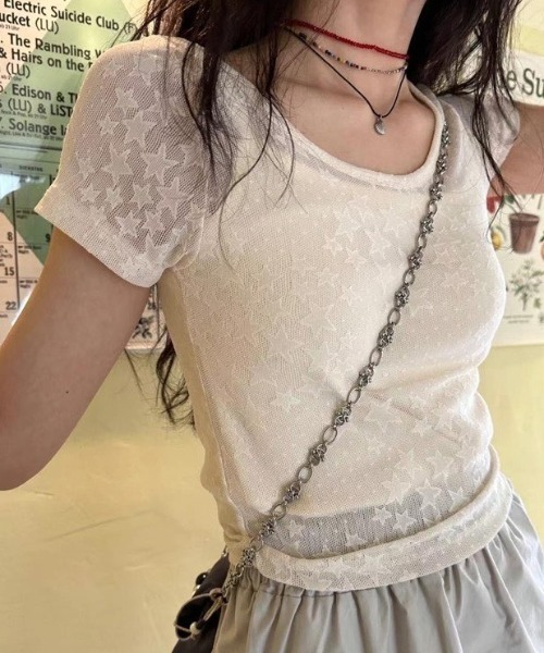 Lis ardent(リスアルダン)の「スター柄シアー半袖Tシャツ/レイヤード・コンパクト・韓国ガーリー(Tシャツ/カットソー・レディース・ブラック/ホワイト・M)」の5枚目の写真
