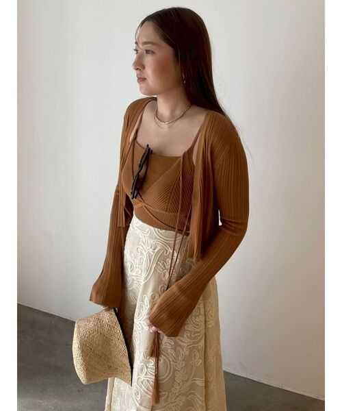 LAGUNAMOON(ラグナムーン)の「タッセルリボンリブカーディガン 【夏服】(カーディガン/ボレロ・レディース・ブラック/ブラウン/ホワイト・FREE)」の21枚目の写真