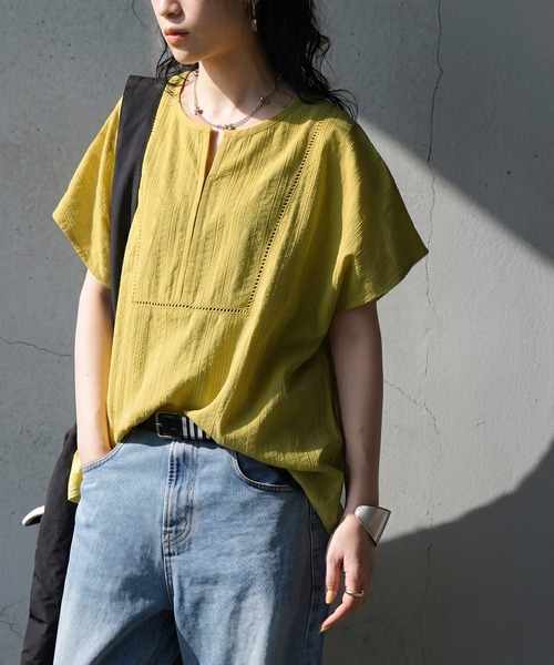 antiqua(アンティカ)の「キーネック 綿100 ブラウス(シャツ/ブラウス・レディース・イエロー/ブラック/パープル/ホワイト・ONESIZE)」の14枚目の写真
