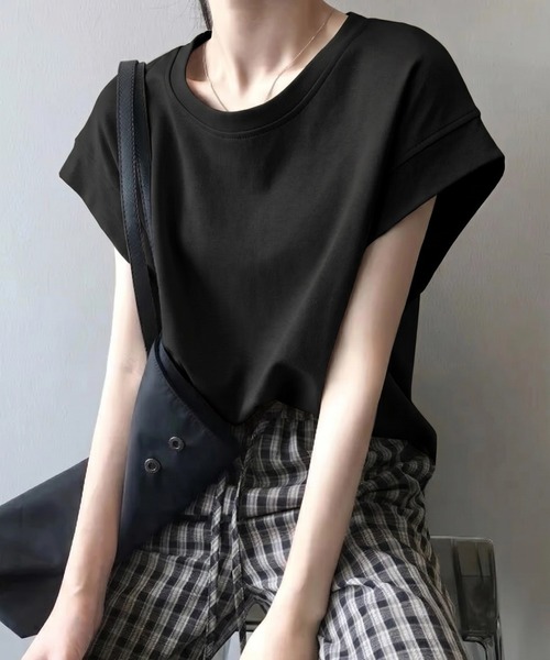 yuue' ( wear )(ユーイ)の「クルーネックフレンチスリーブTシャツ(Tシャツ/カットソー・レディース・チャコールグレー/ブラック/ホワイト・L/M)」の9枚目の写真