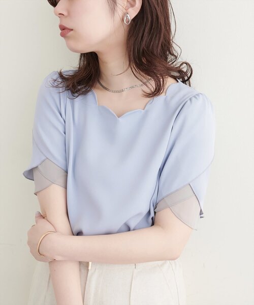 natural couture(ナチュラルクチュール)の「チューリップスリーブスカラップネックブラウス(シャツ/ブラウス・レディース・イエロー/ネイビー/ミント/ブラック/サックスブルー/ピンクベージュ/アイボリー・FREE)」の6枚目の写真